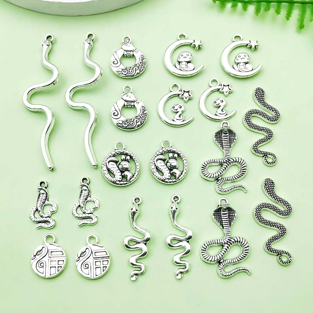Wholesale Mix 20 Ancient Silver Retro Zodiac Snake Zinc Alloy Pendant Handmade DIY Bracelet Keychain Jewelry Accessories
