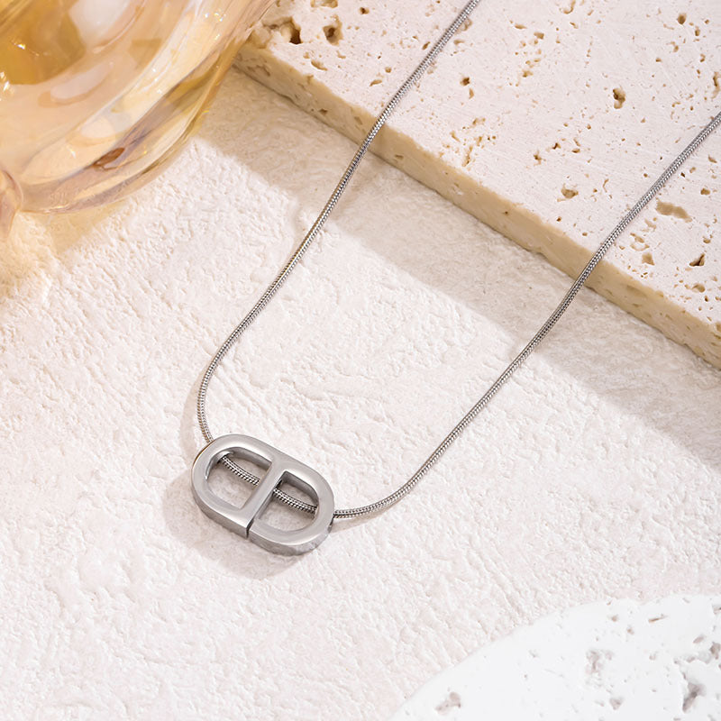 Wholesale Modern Pig Nose Gold Tone Titanium Steel Pendant Necklace Chic Layering Jewelry Accessory For Women S Boutique Resale
