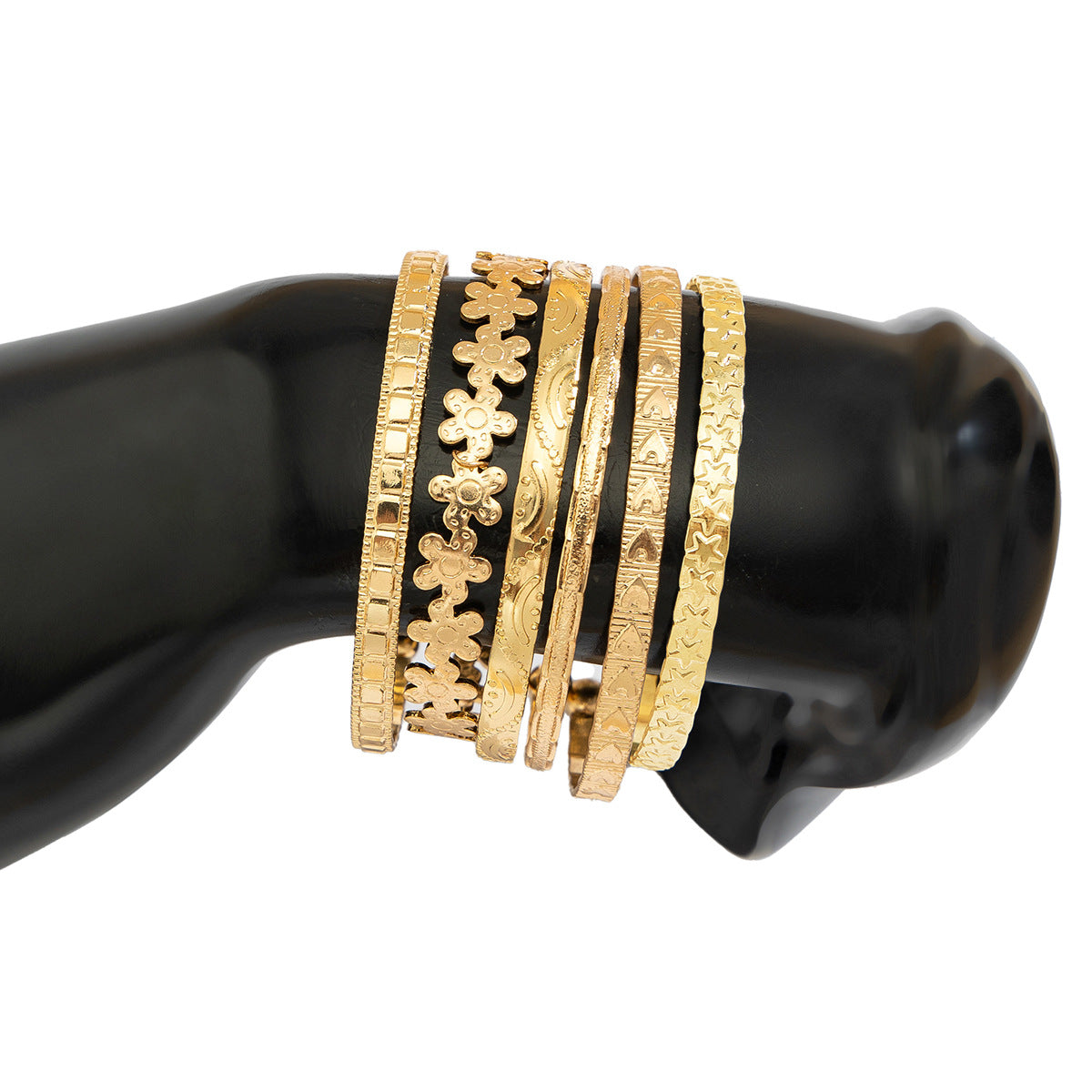 Wholesale sweet cool carved pattern flower bracelet metal texture stacked bracelet
