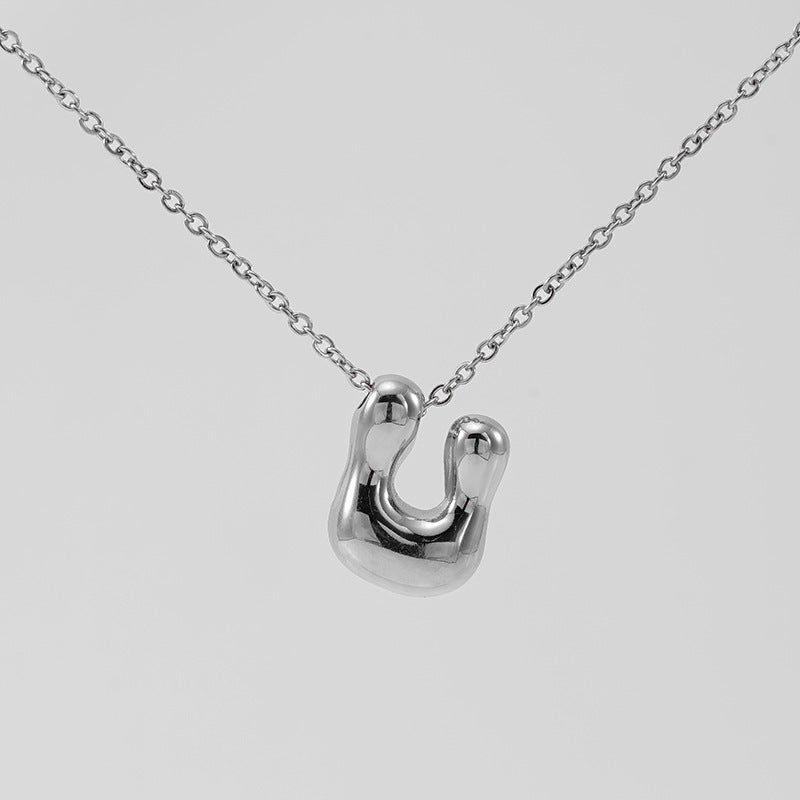 Wholesale Glossy bubble letter necklace for women 26 English letter pendants