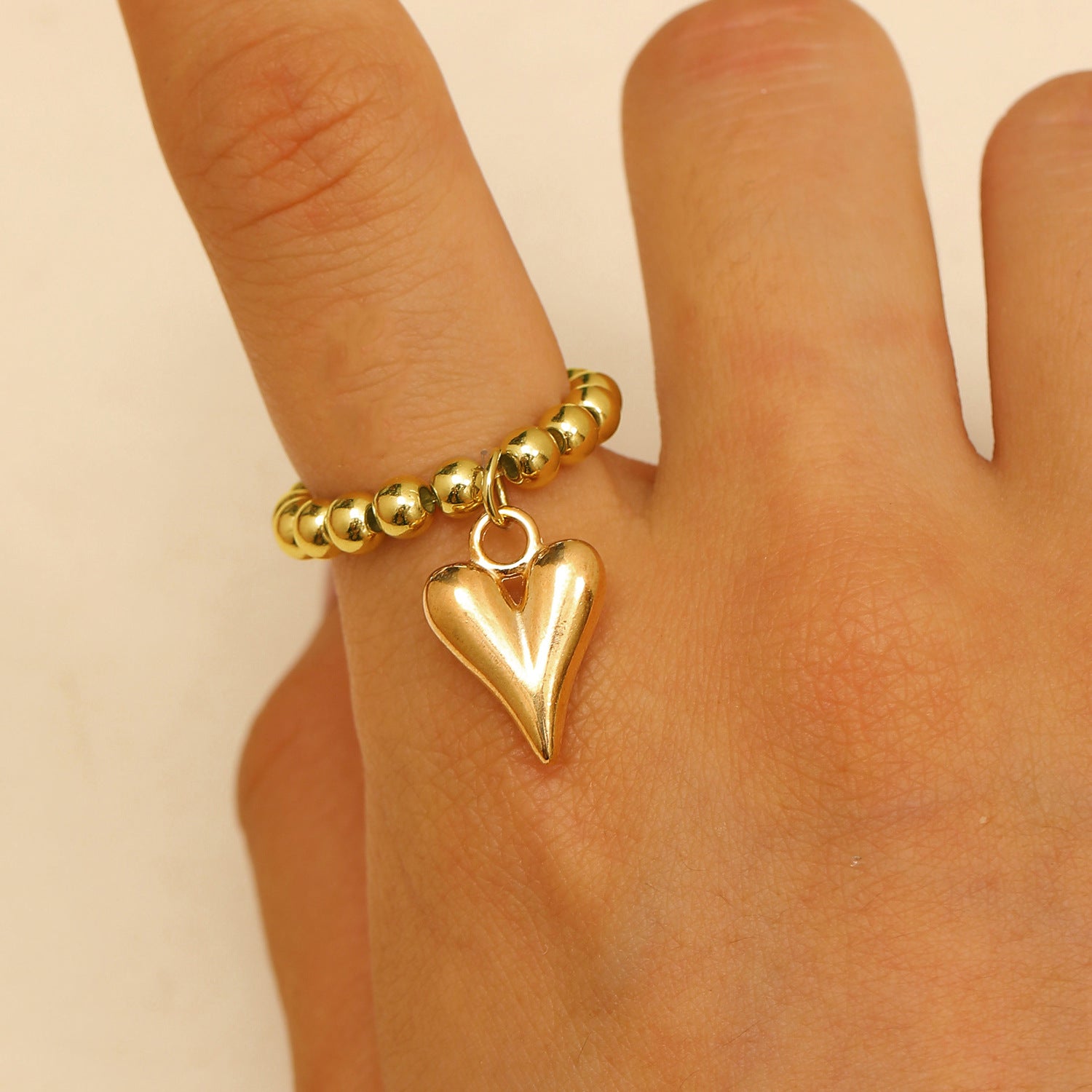 Wholesale Handmade beaded elastic cord heart pendant ring