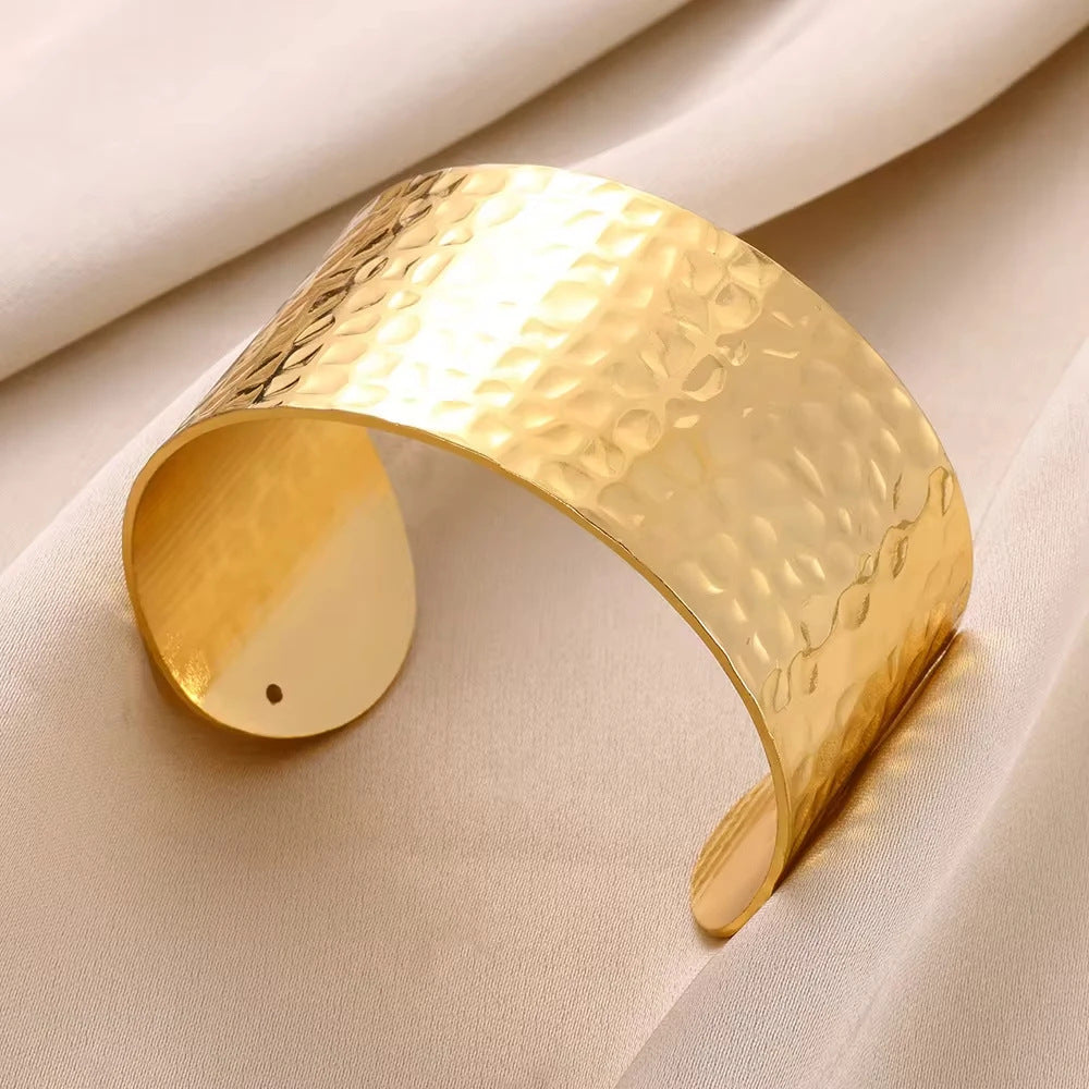 Wholesale personality exaggerated opening Stainless steel bracelet wide version jewelry