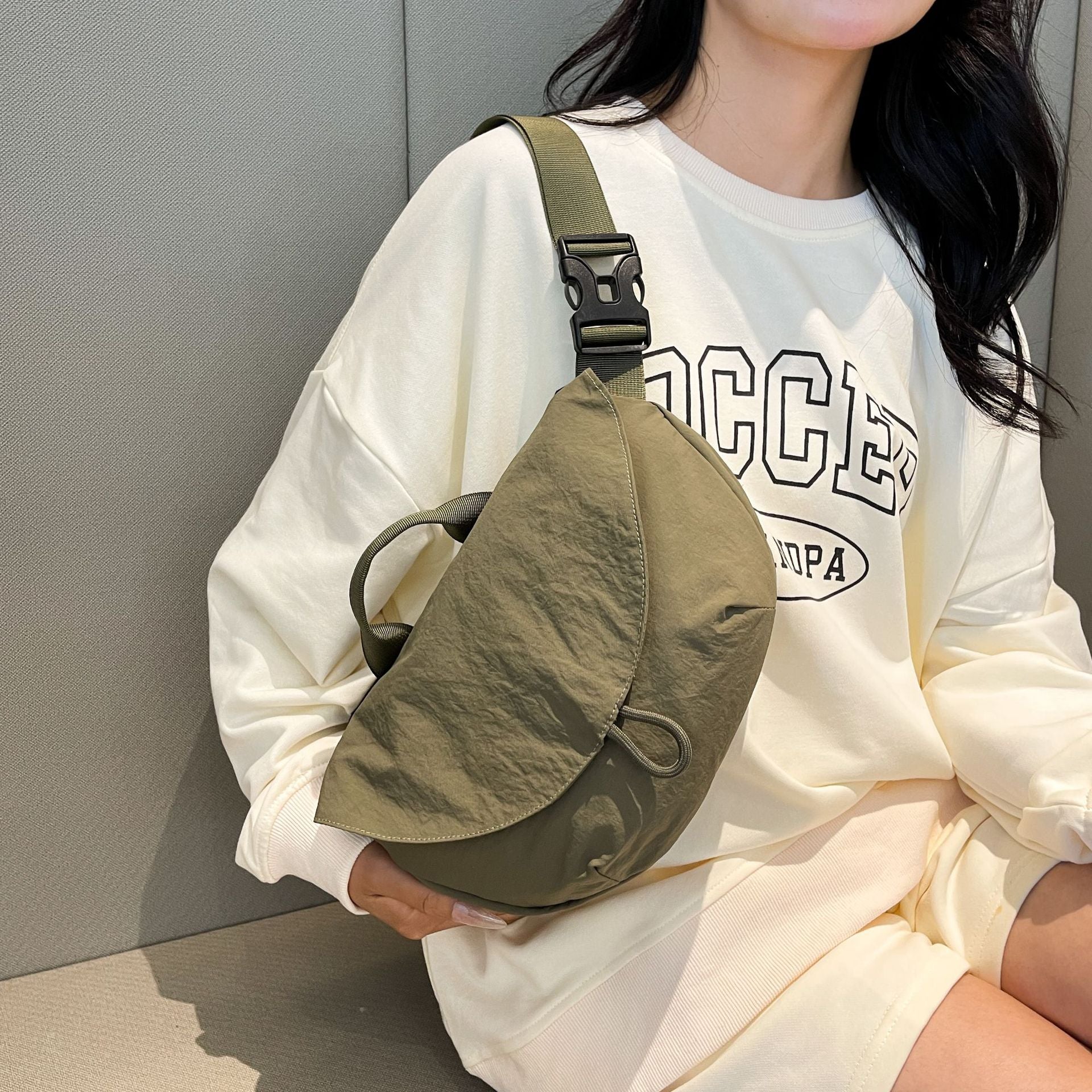 Wholesale Minimalist, Lightweight, Japanese High-end Crossbody Design, Versatile Shoulder Bags