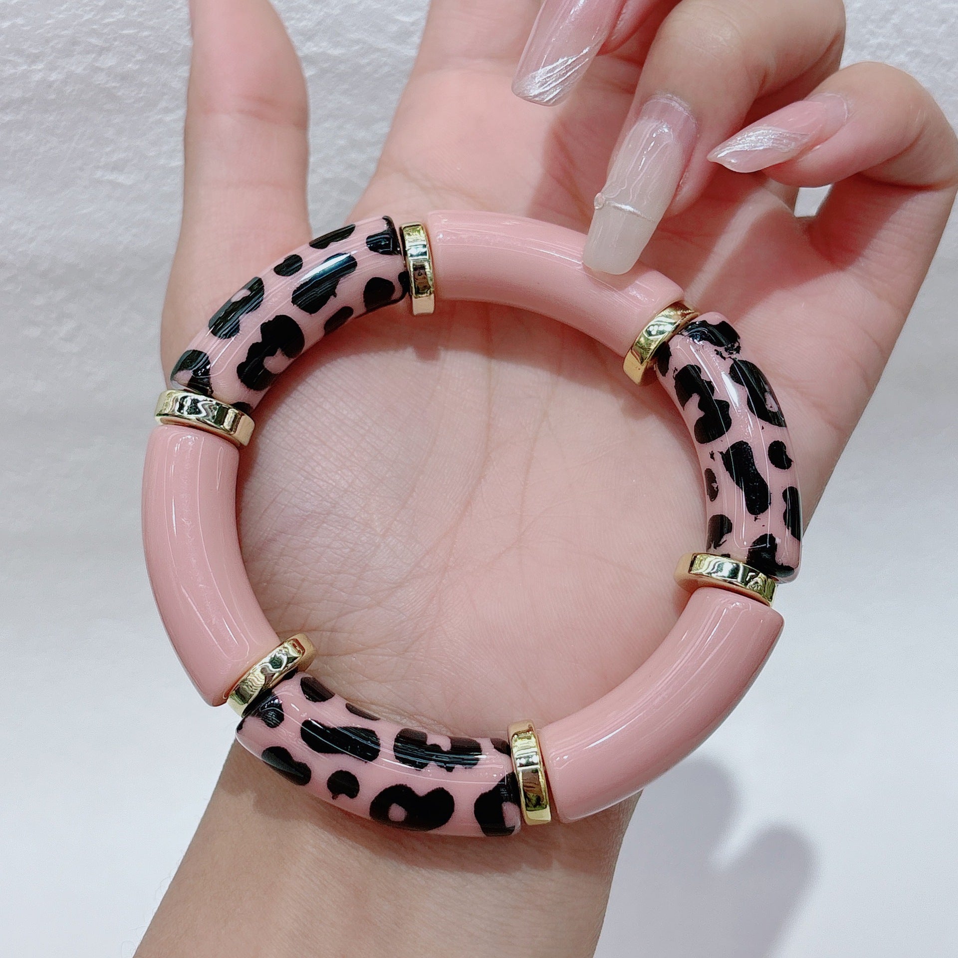Wholesale Fashion Personality New Leopard Bend Tube Bracelet
