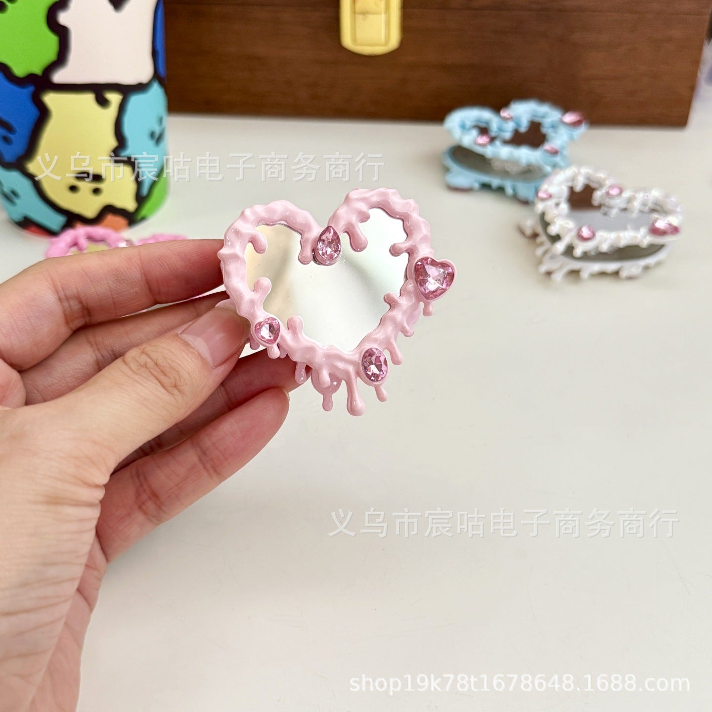 Wholesale 2pcs Love with drilled mirror through-hole Acrylic Beads