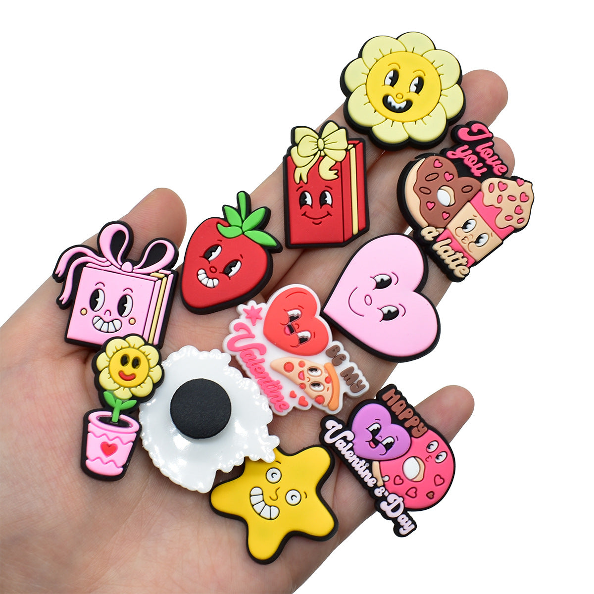 Wholesale Random 100pcs Valentine' s Day series diverse cartoon Croc Charms