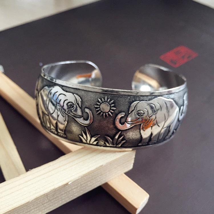 Wholesale Retro Ethnic Style Silver Bracelet