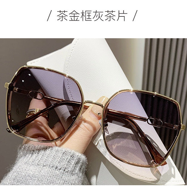 Wholesale Fashion Large Frame Polarized Anti-UV Sunglasses