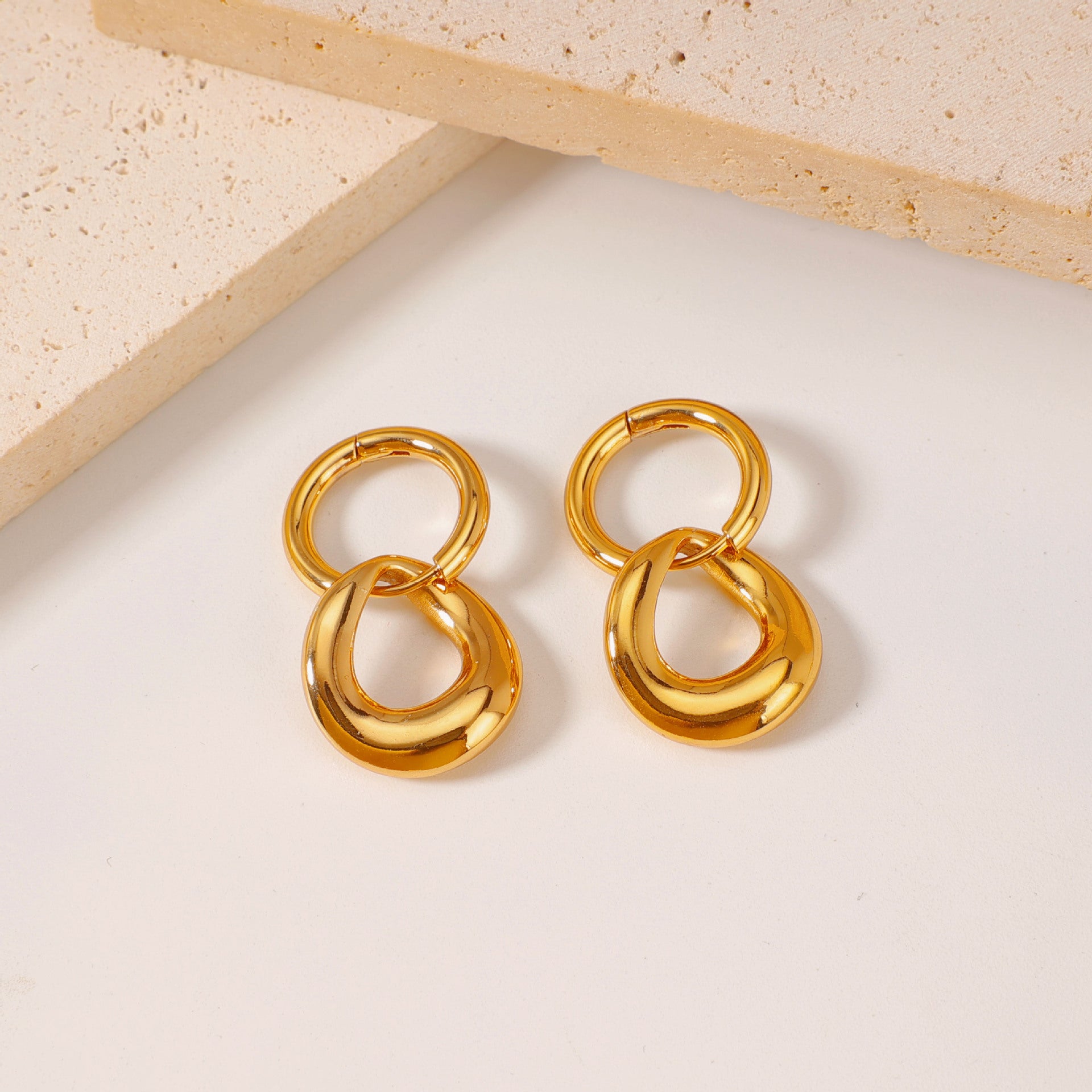 Wholesale fashionable versatile stainless steel hoop earrings