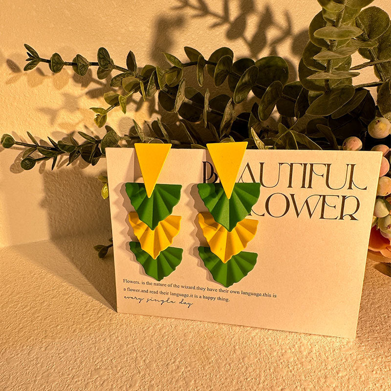 Wholesale Triangular Tree Leaf Earrings