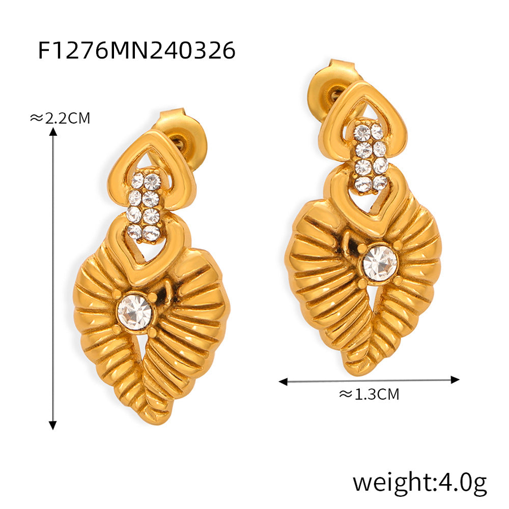 Wholesale Vintage Titanium Steel Gold Plated Geometric Flower Diamond Earrings