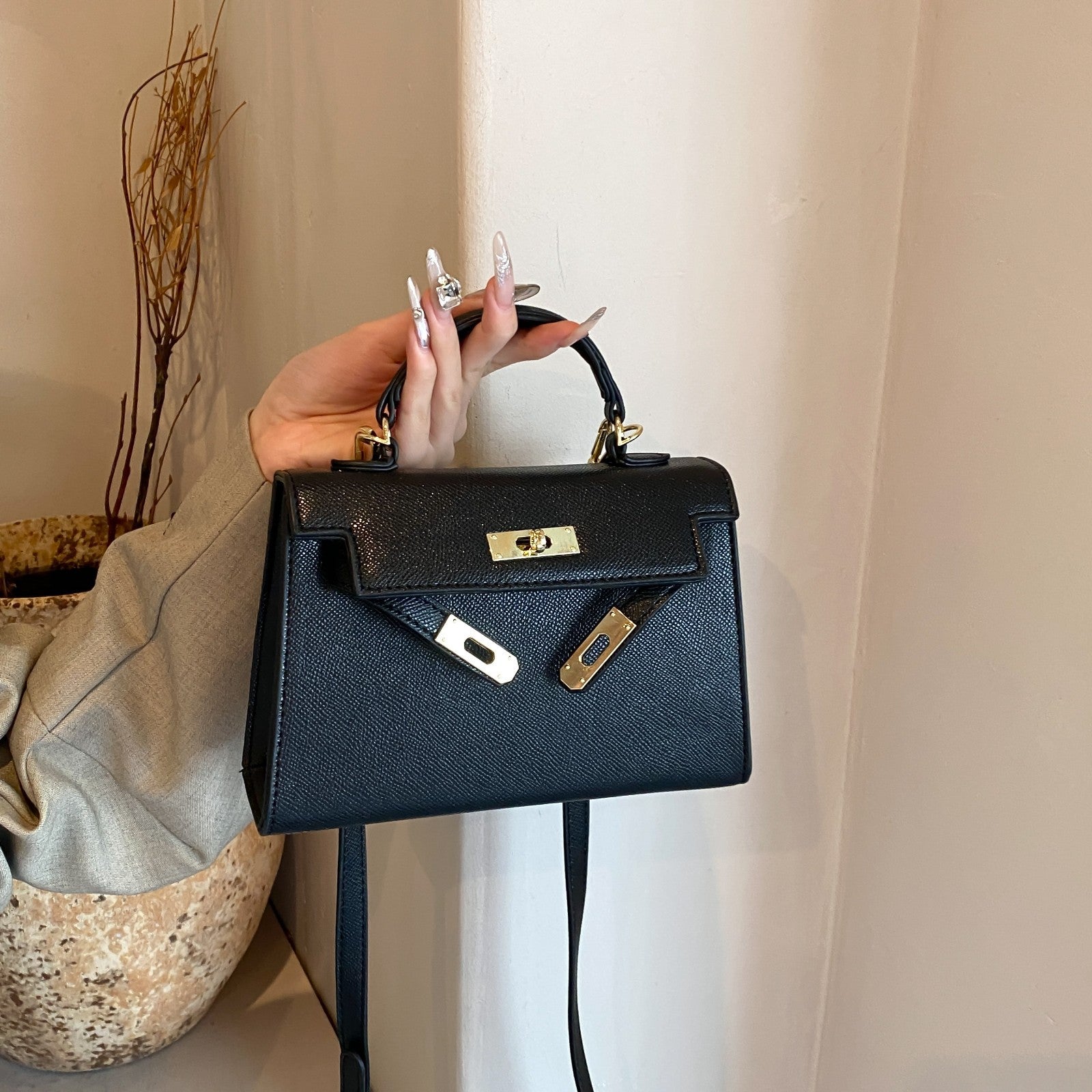 Wholesale Metal Buckle Handbag Shoulder Crossbody Bag