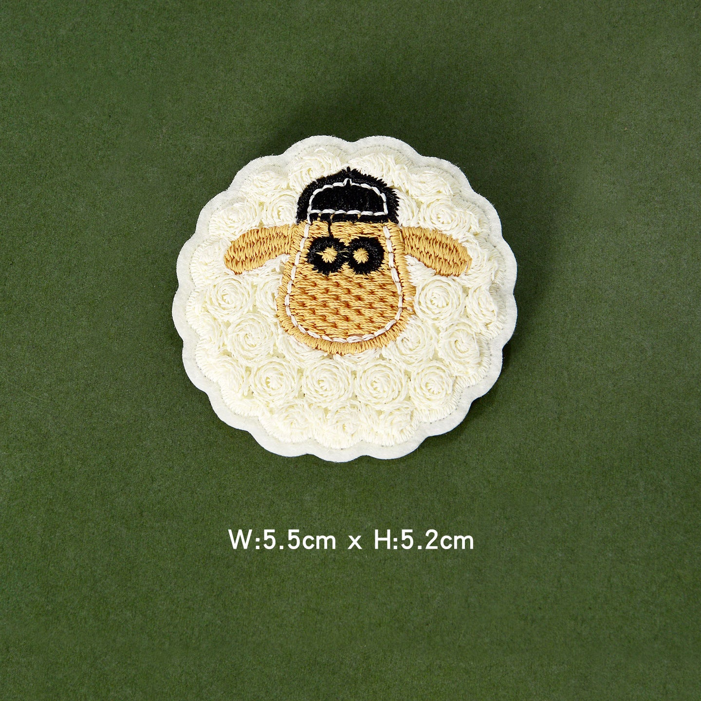 Wholesale Chic Embroidered Cartoon Sheep Patch Plush DIY Badge For Towel And Clothing Decoration