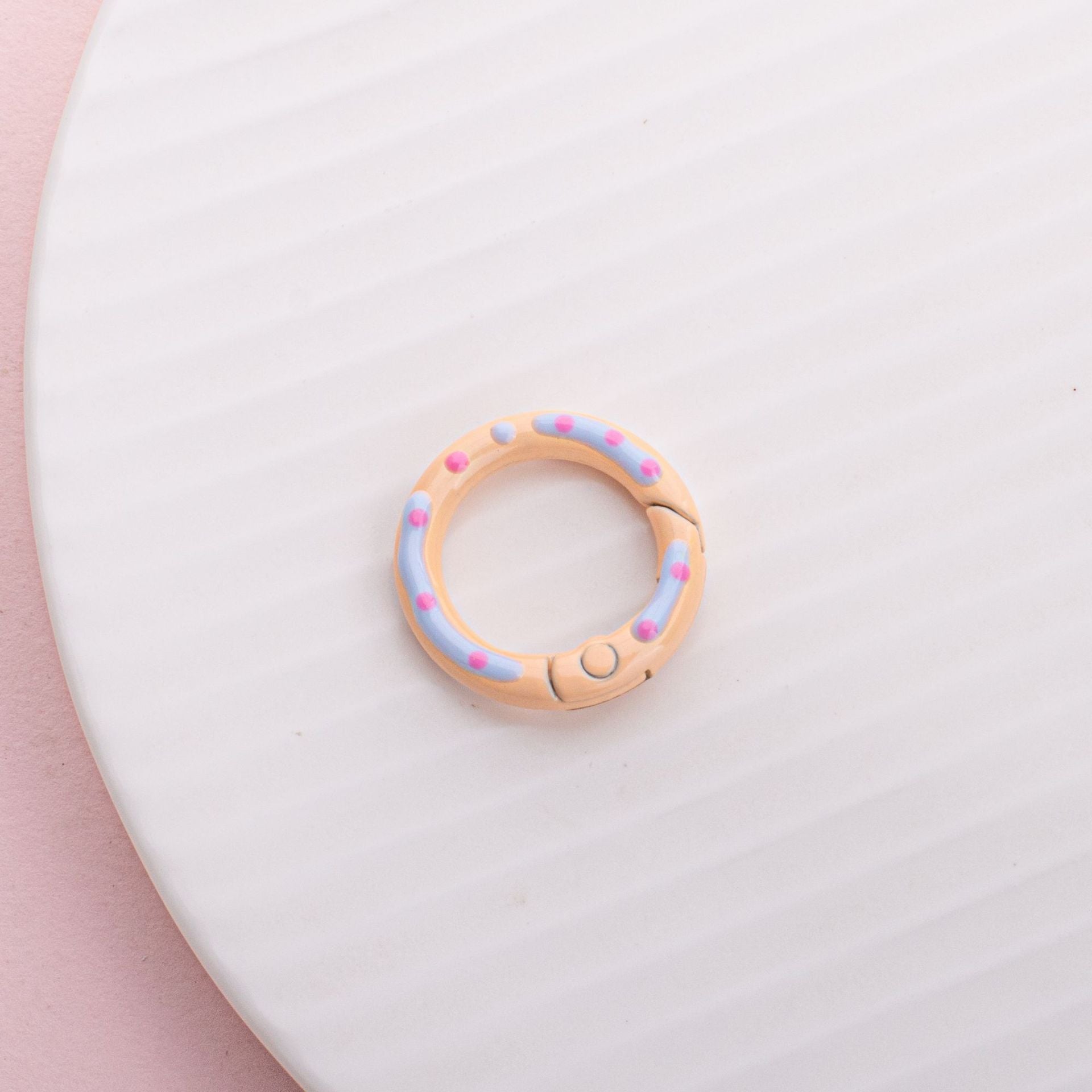 Wholesale Childlike Spring Buckle Double-sided Paint Hand-painted Colorful Polka Dot Round Alloy Keychain