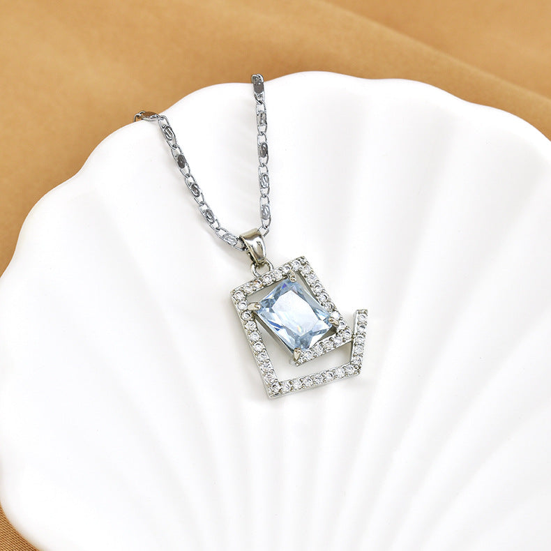 Wholesale Light Luxury 18K Gold-plated Micro-inlaid Zirconia Clavicle Chain