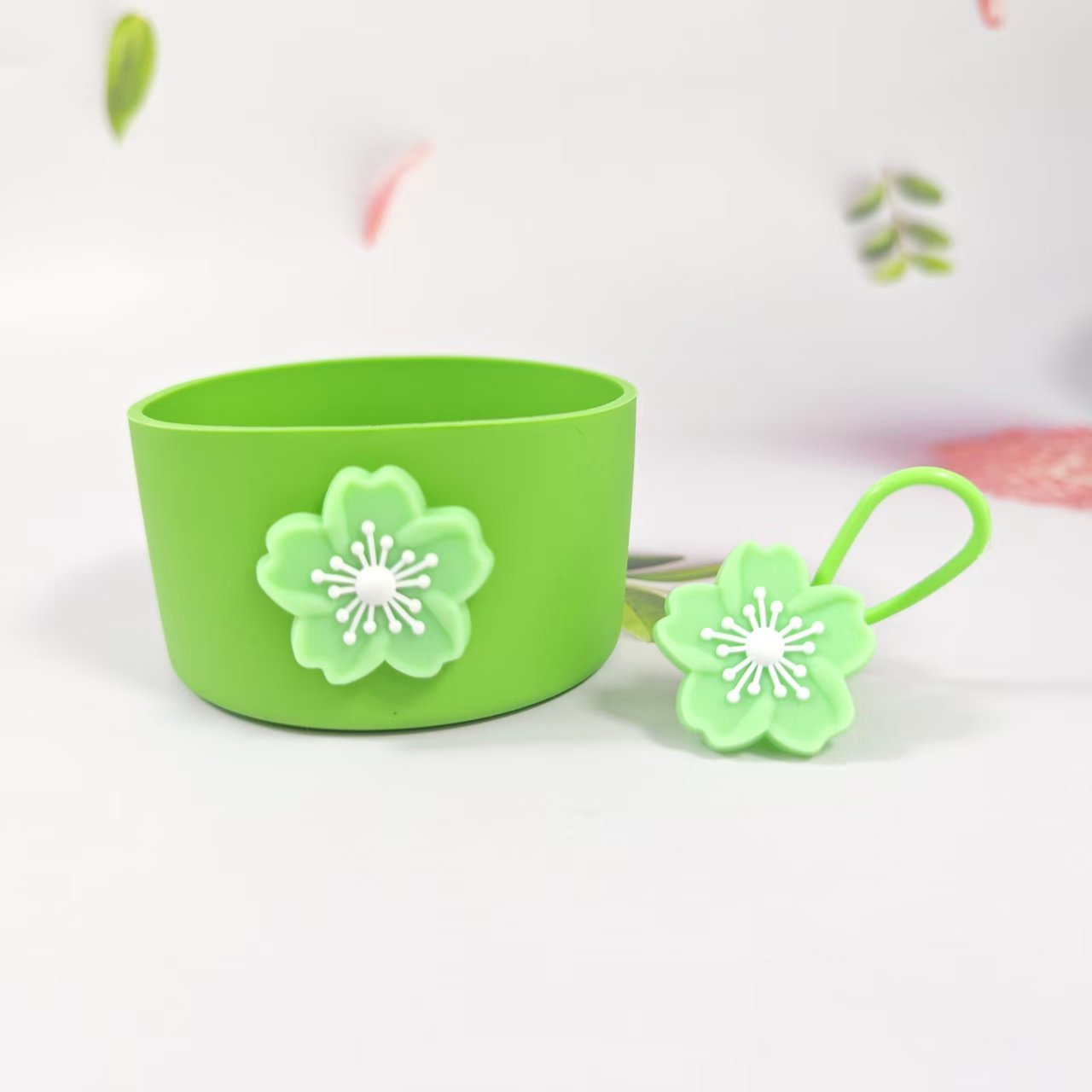 Wholesale Selling silicone insulated cup sleeves flower-decorated cup holders straw caps