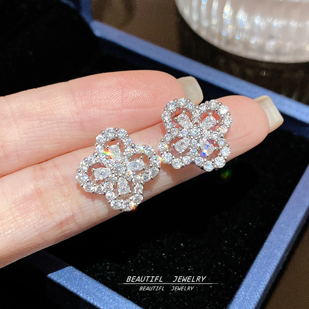 Wholesale 2pcs Flower Earrings Luxury Earrings Ear Studs