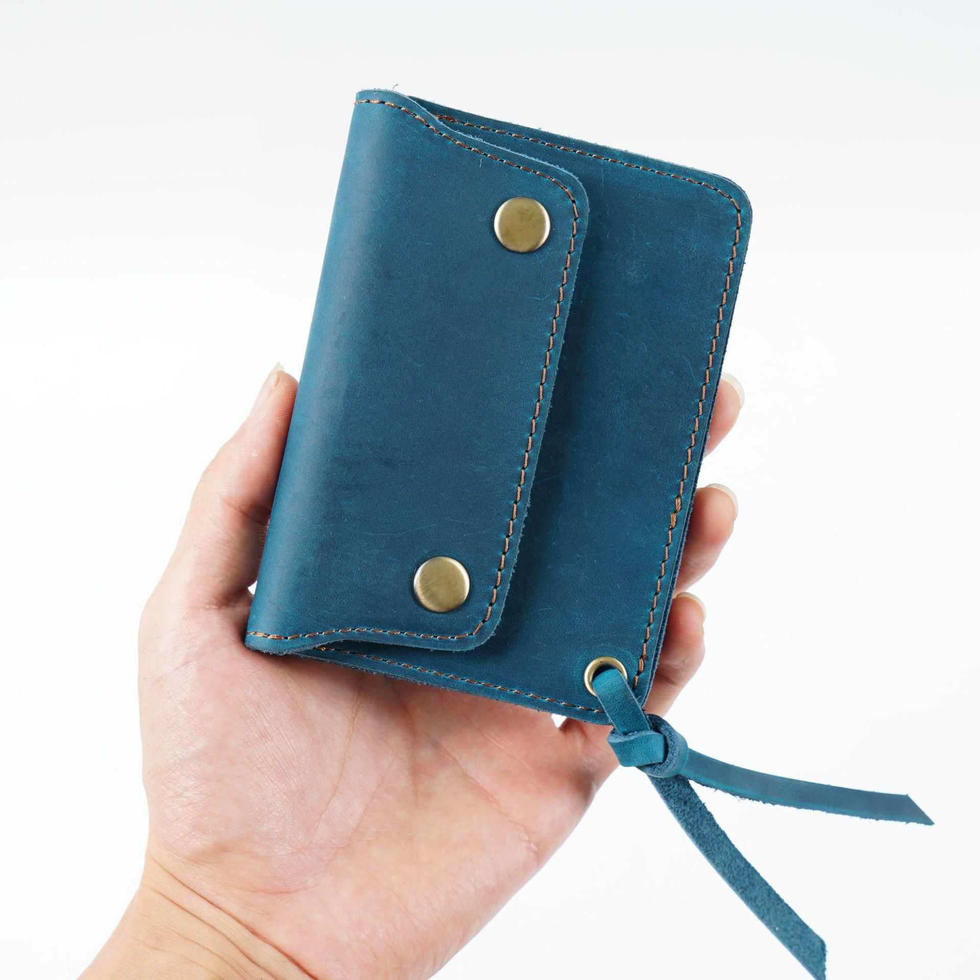 Wholesale Top Layer Cowhide Simple Handmade Short Retro Wallet