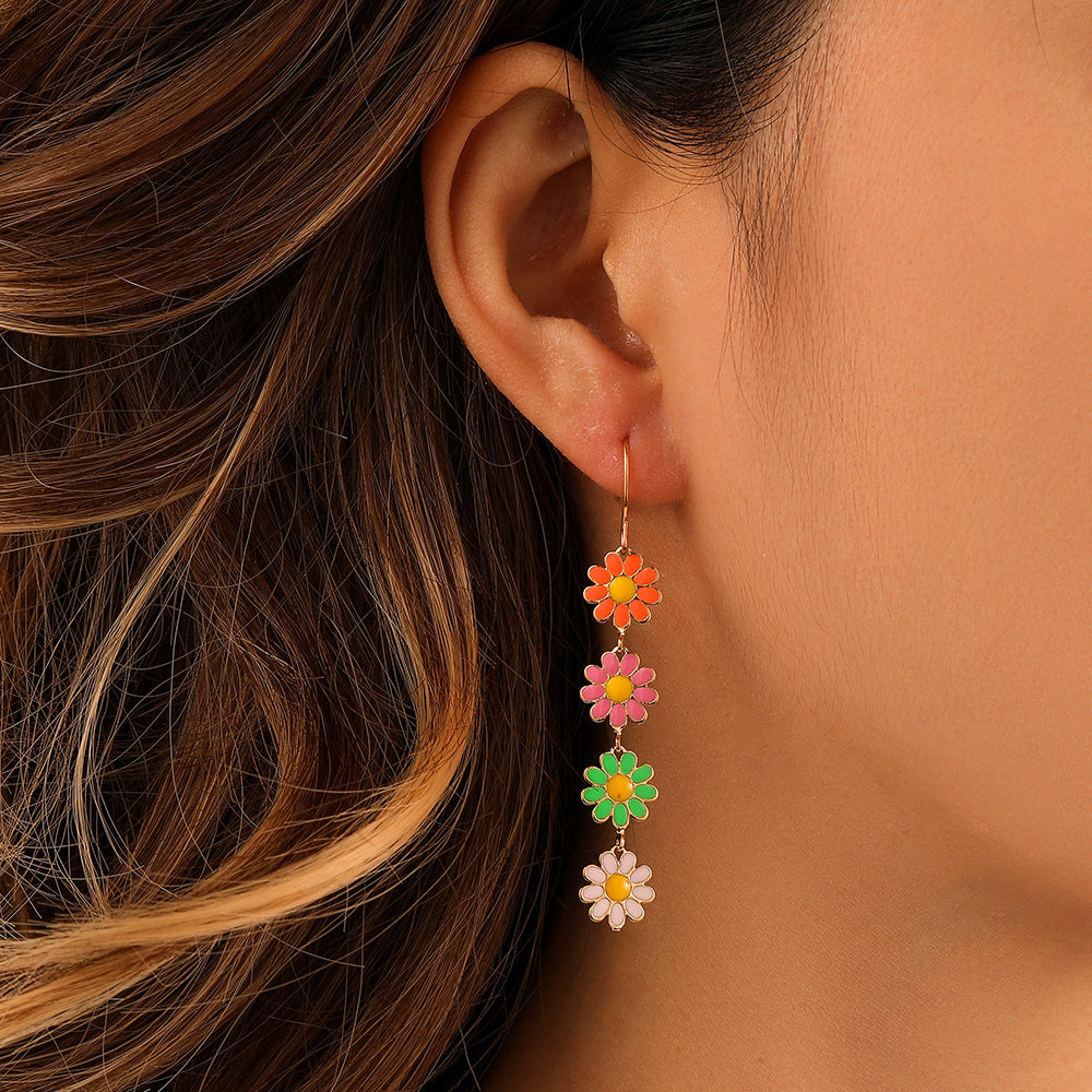 Wholesale Small Daisy Small Flower Color Alloy Earrings