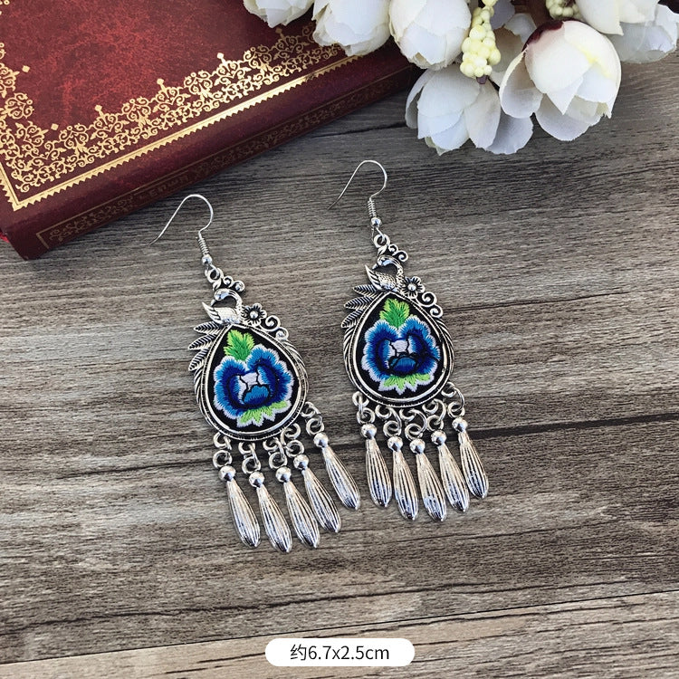 Wholesale Chinese Retro Alloy Earrings