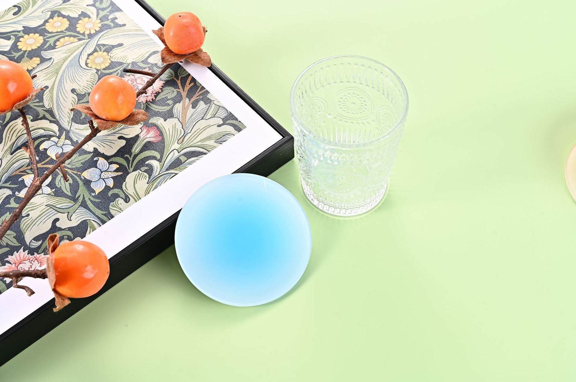 Wholesale Transparent acrylic colored desktop insulation and anti scalding cup mat