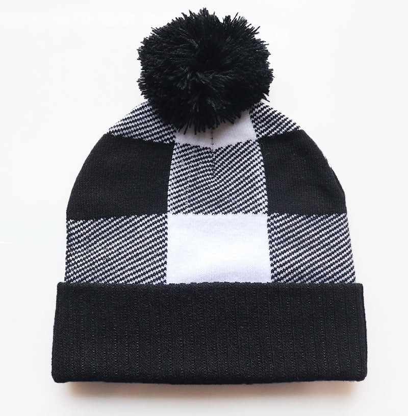 Wholesale Classic Popular Jacquard Plaid Warm Ball Autumn and Winter Trend Beanie
