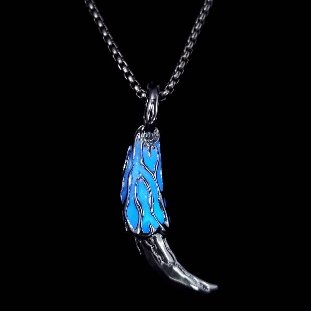 Wholesale  Men' s   Flame Pattern necklace Dark Luminous Alloy Necklaces