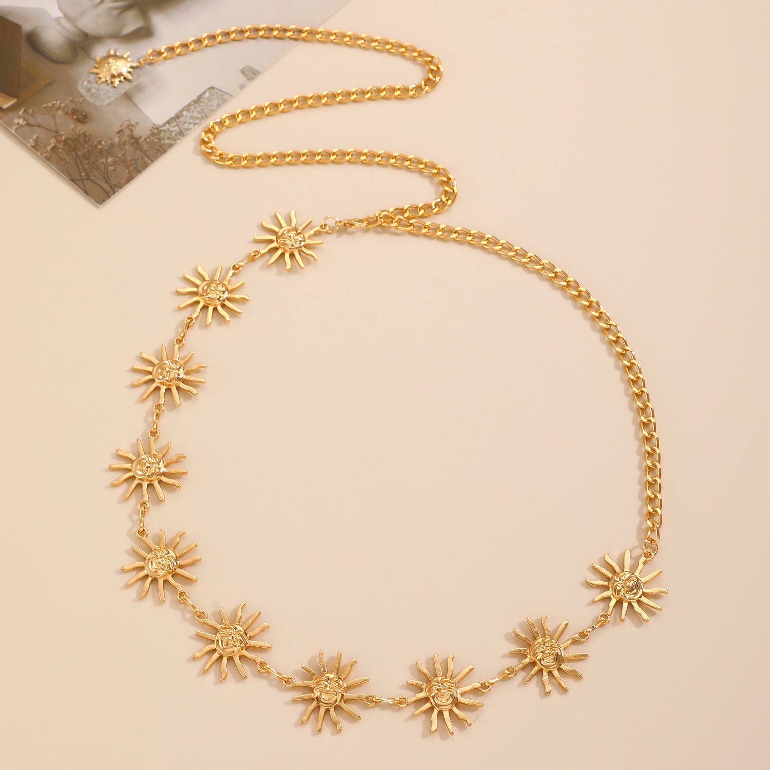 Wholesale Bohemian Ocean Style Metal Waist Chain For Women Starfish Heart Butterfly Charm Ancient Silver Finish Chic Dress Accessory