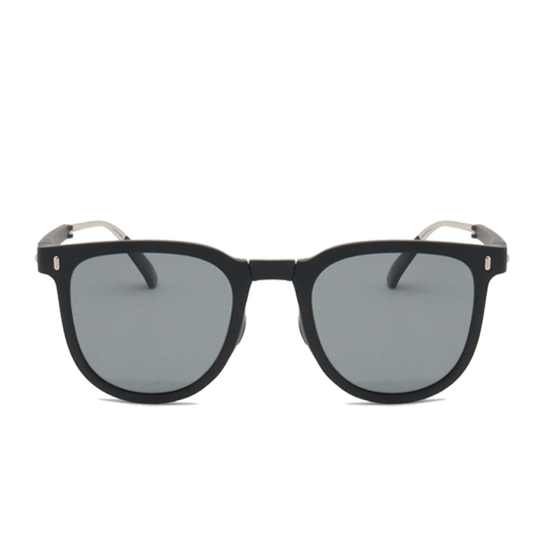 Wholesale Foldable Anti-UV Simple Fashion Lightweight Face Showing Small Sunglasses