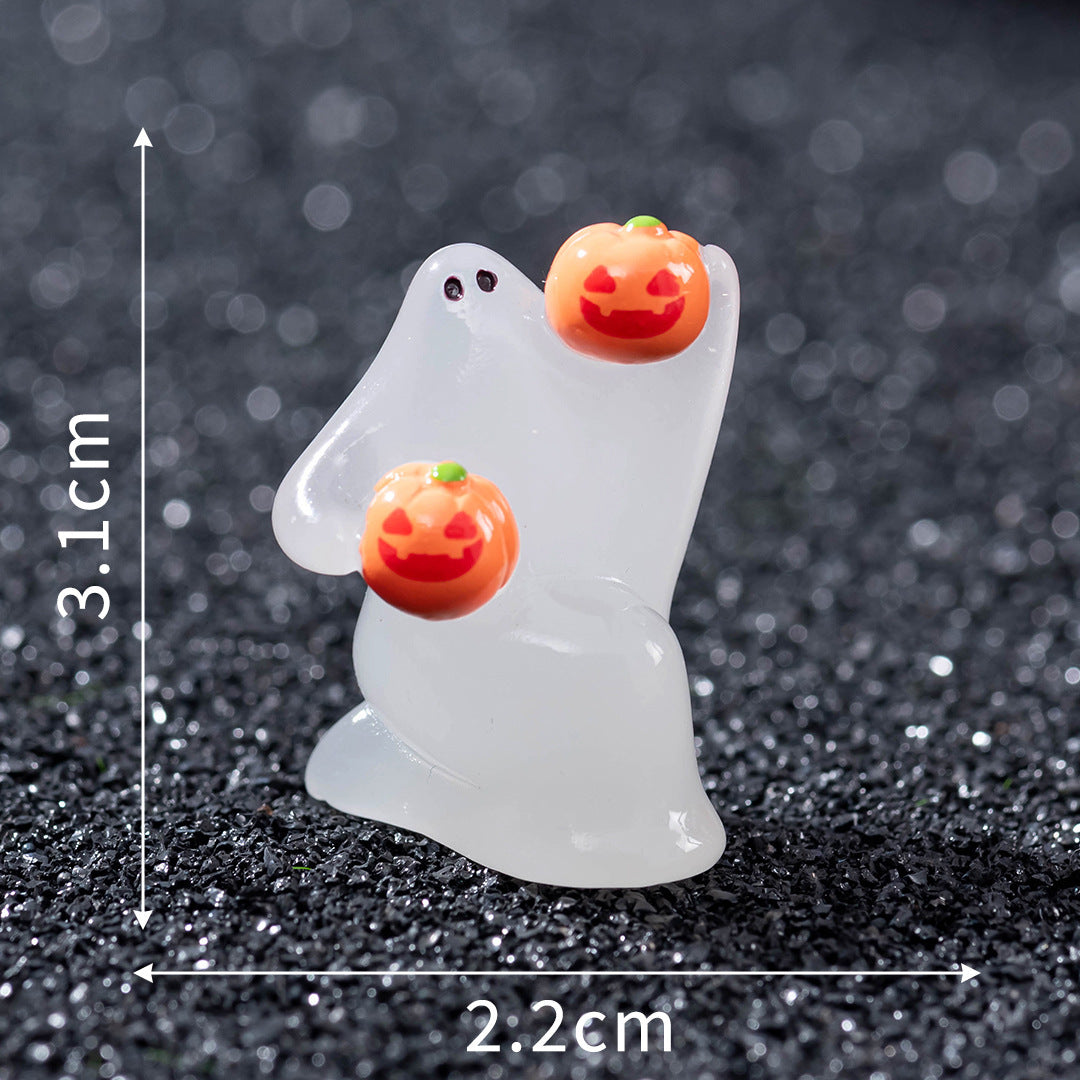 Wholesale Glow in the dark animated ghost holding a pumpkin  decoration Ornaments Dollhouse Accessories