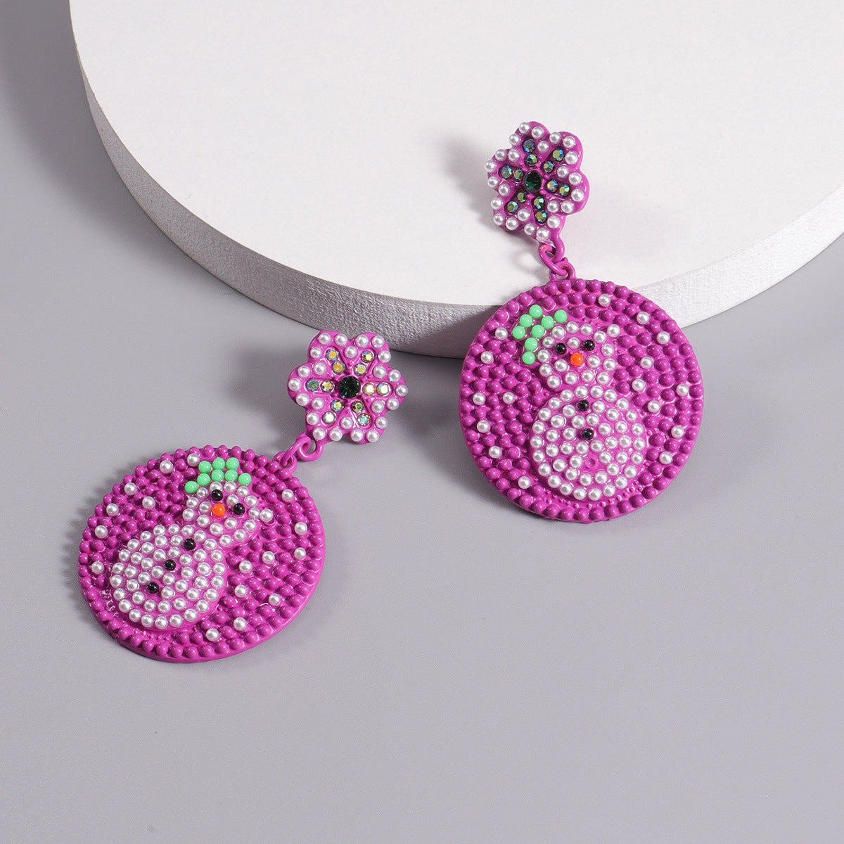 Wholesale Christmas Alloy Diamond Inlaid Rice Bead Christmas Snowflake Round Earrings