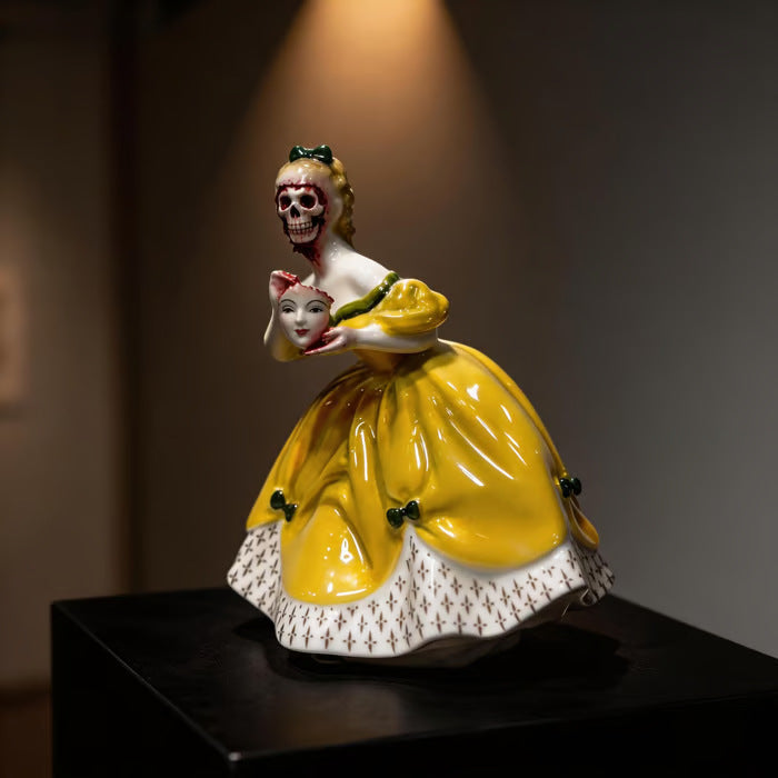 Wholesale Modern Ceramic Art Statue Trendy Broken Lady Figurine Chic Desktop Sculpture For Home Decor Gift Resale