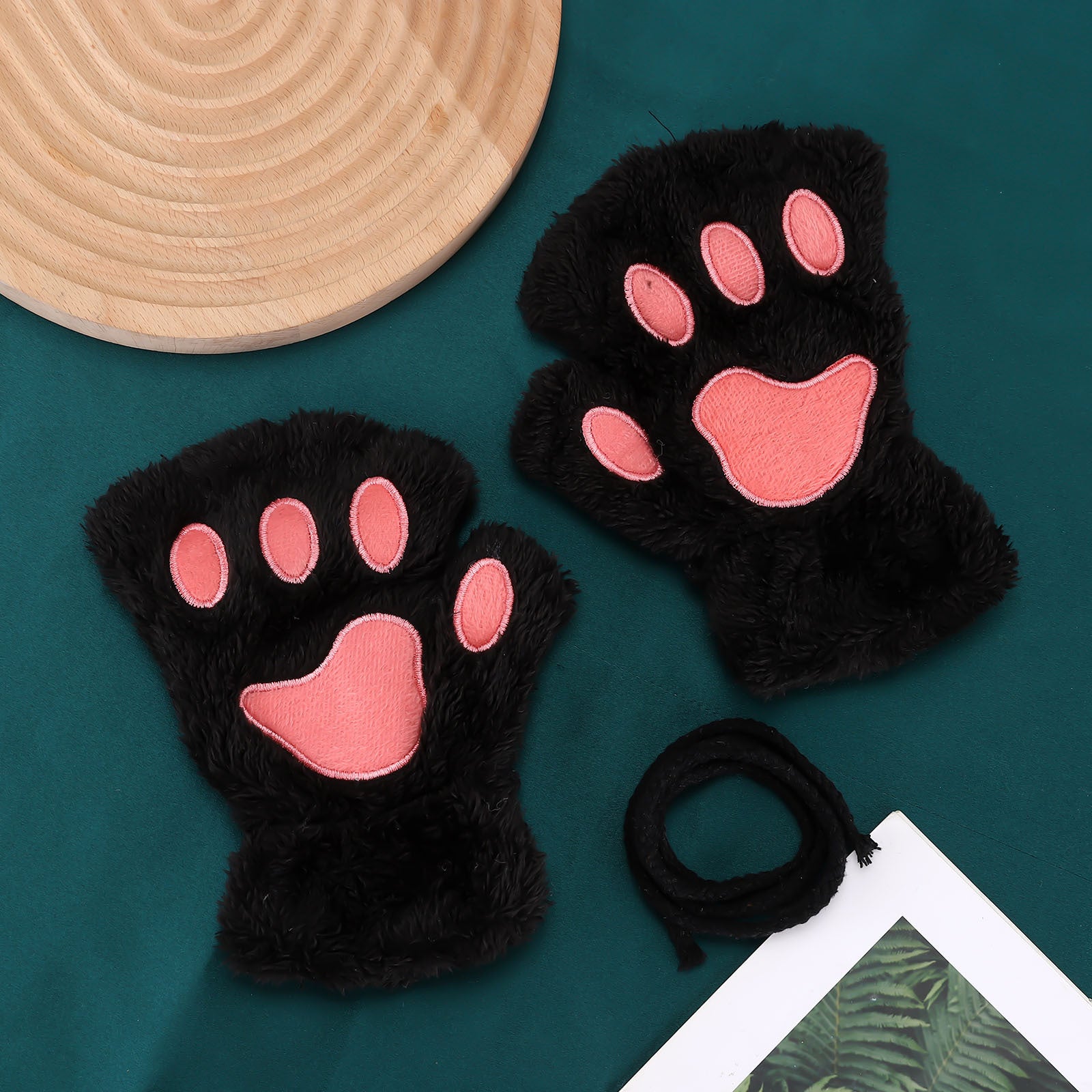 Wholesale Winter Fingerless Thickened Bear Paw Plush Half Finger Gloves