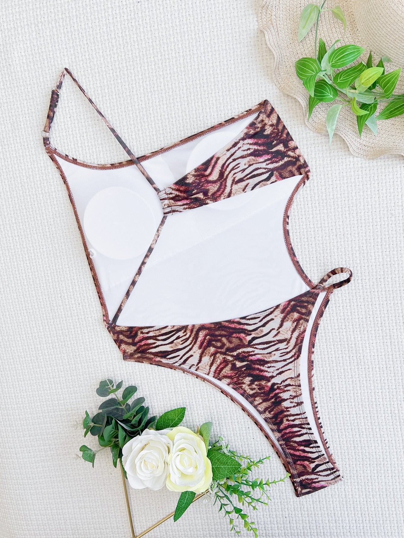 Traje de leopardo sin espalda de un solo hombro de una pieza de una pieza