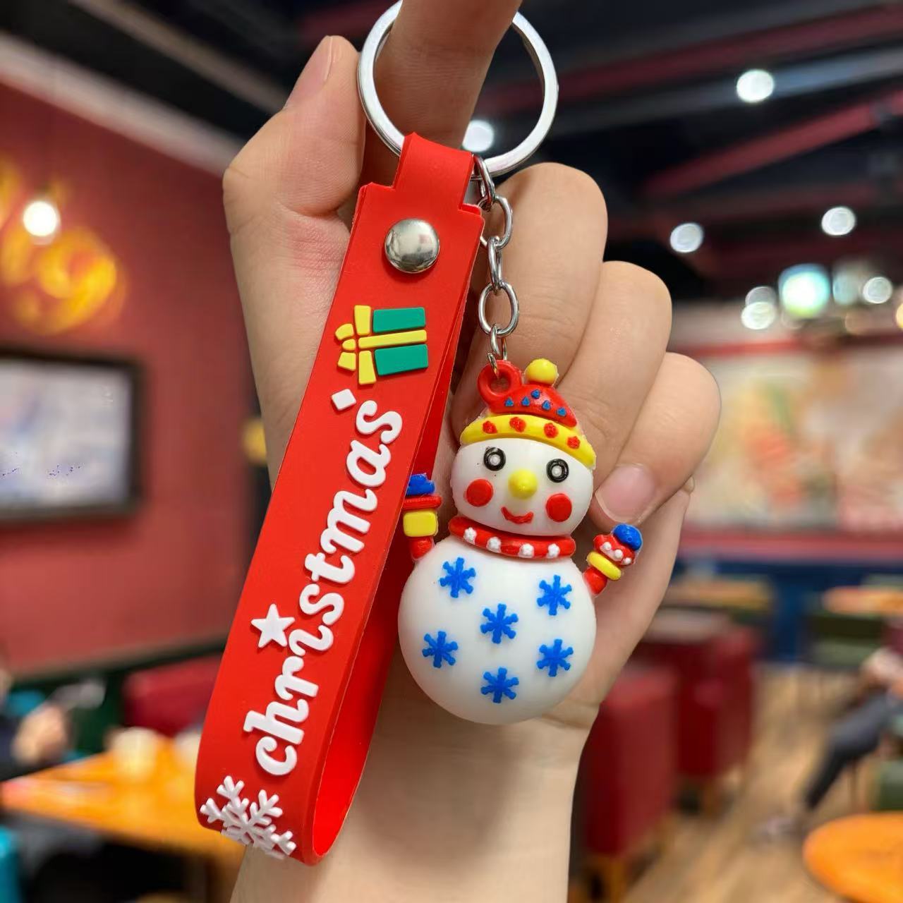 Wholesale Christmas keychain  gift pendant  Keychains