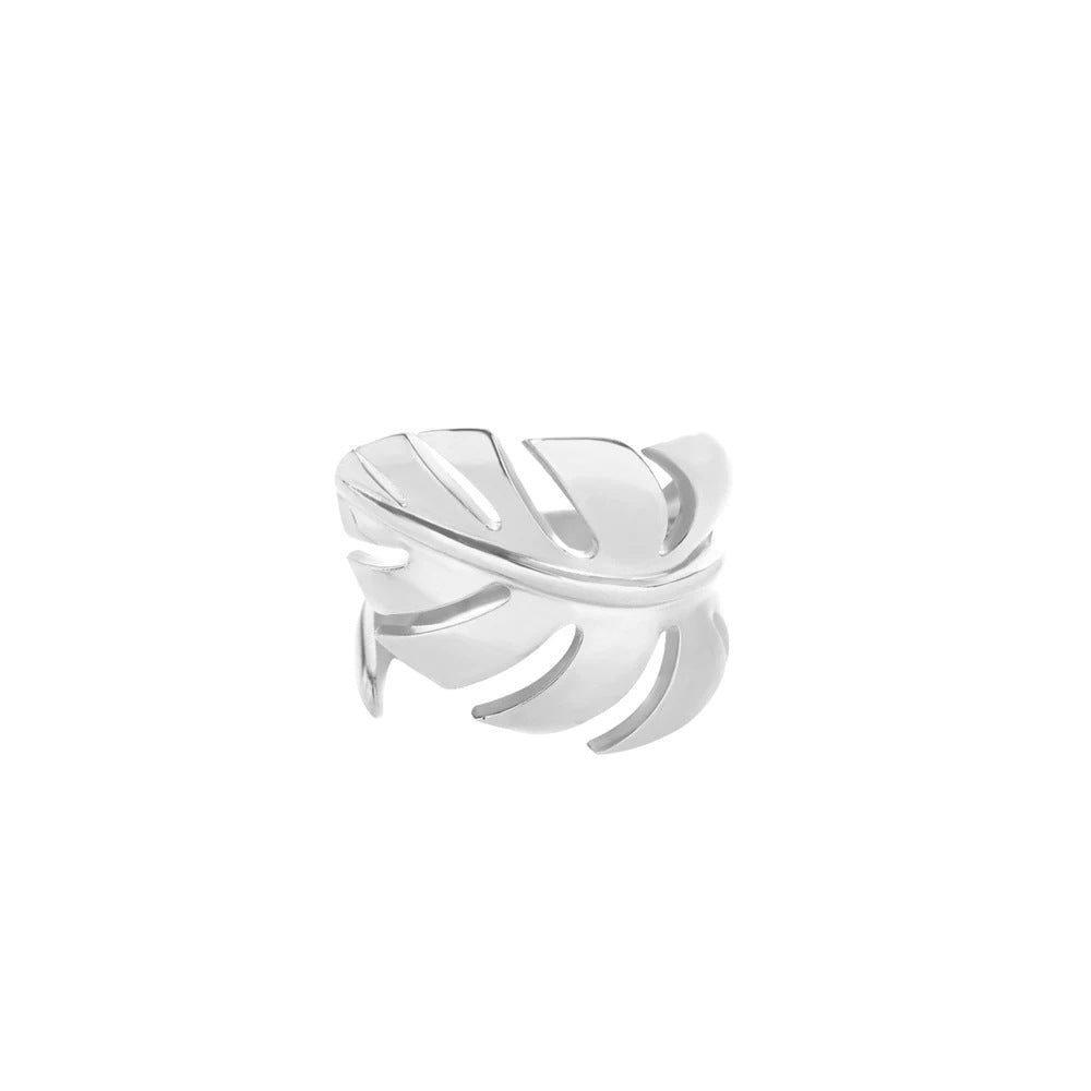 Wholesale Gold Stainless Steel Fashionable Lip-Shaped Flower Ring