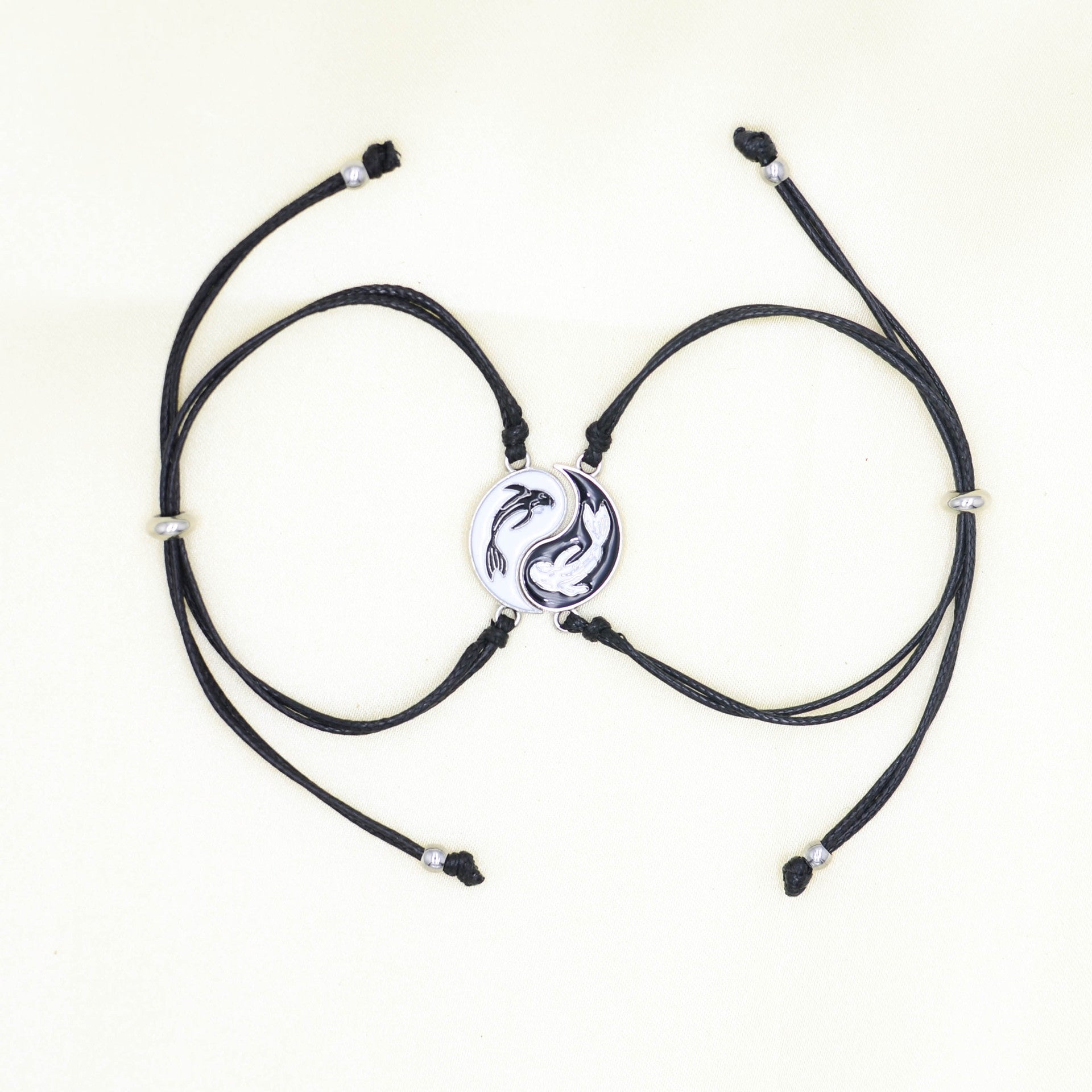 Wholesale  Black and White Tai Chi yin-yang Fish Pattern Alloy Couple Bracelets