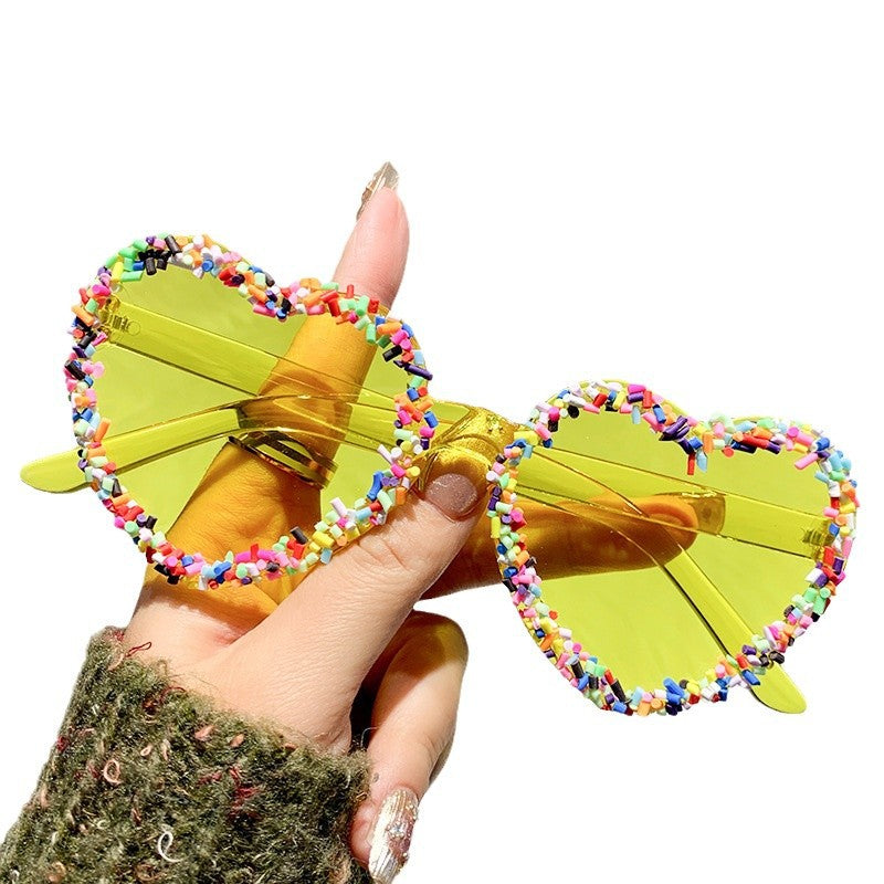 Wholesale Love Personalized Stickers Fashion Heart Party Trendy Beach Sunglasses