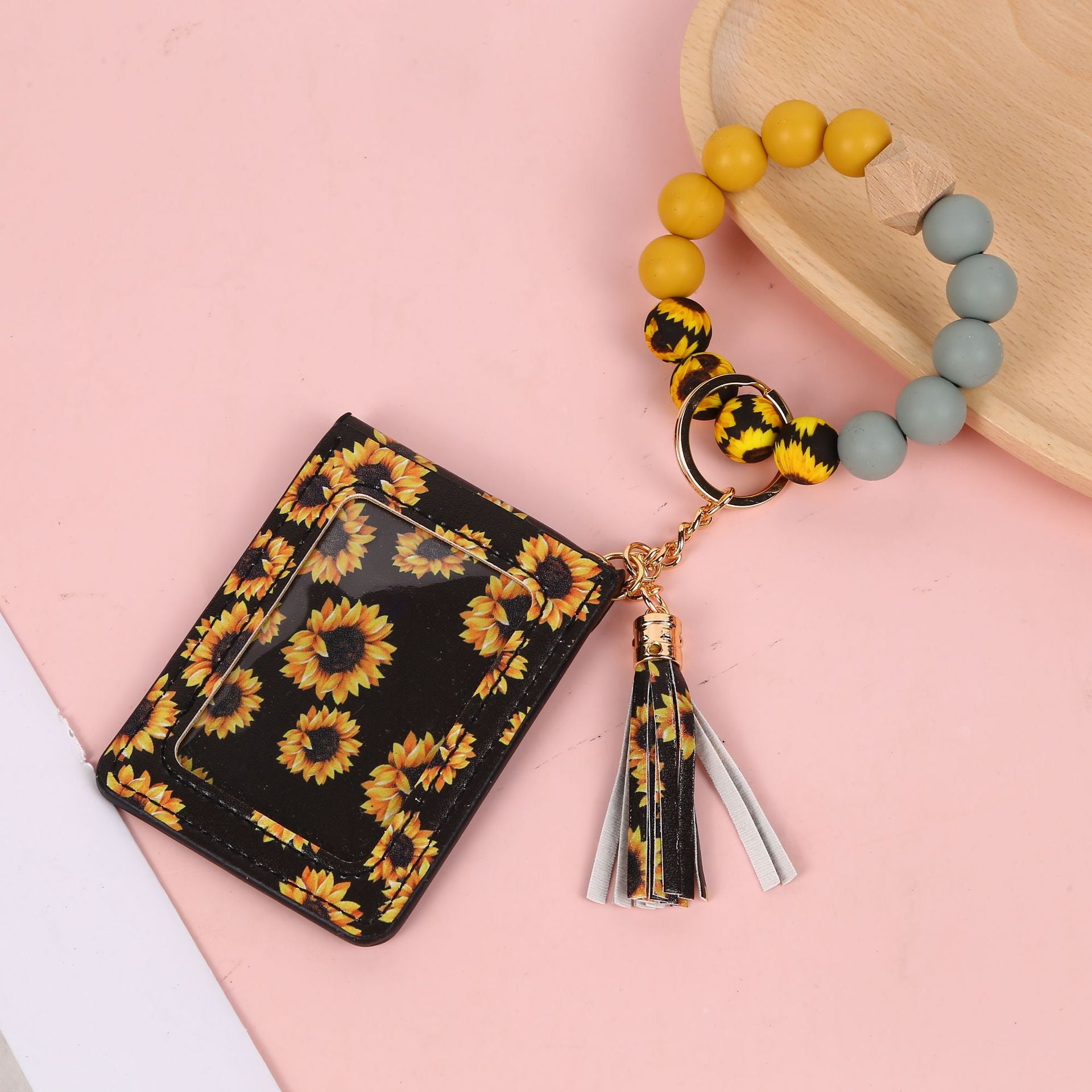 Wholesale Leopard Print Card Holder Silicone Beaded Wrist Keychain