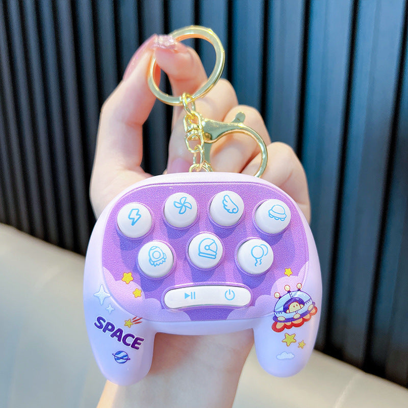 Wholesale Space Man and Ground Mouse Decompression Toys Mini Game Machines Plastic Keychain