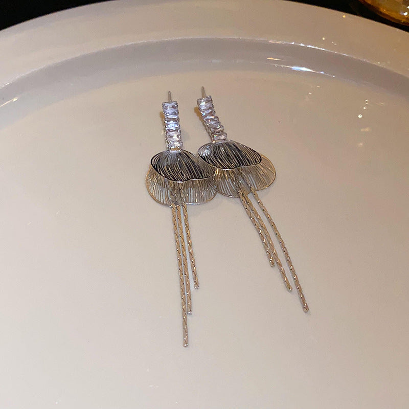 Wholesale Diamond Butterfly Flower Five Pointed Star Tassel Alloy Earrings