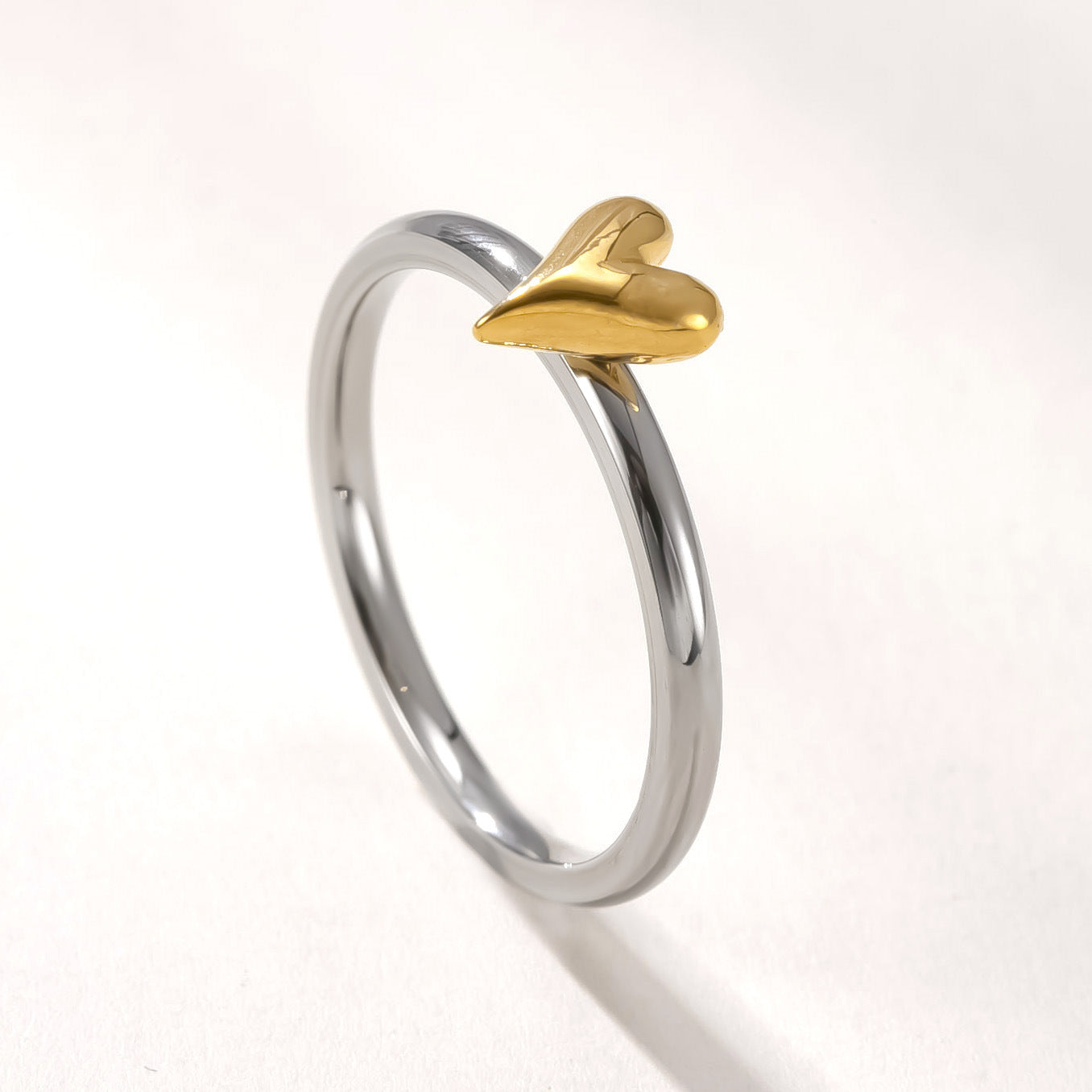Wholesale Stainless steel ultra-thin color-blocked heart ring