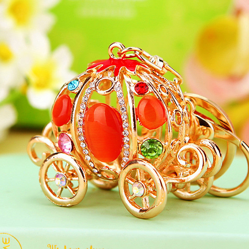 Wholesale Metal Rhinestone Pumpkin Carriage Keychain Bag Charm Pink Car Key Accessory Decorative Gift