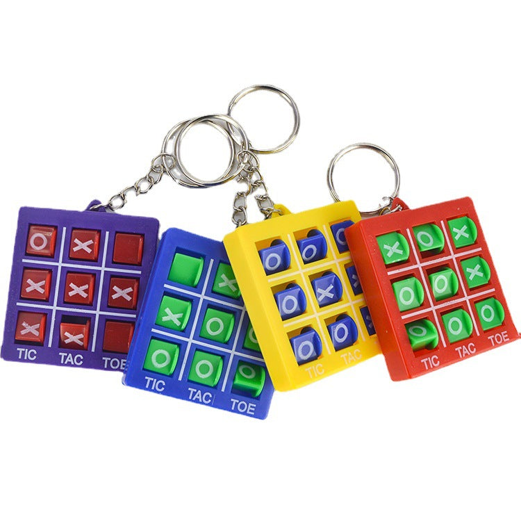 Wholesale Tic Tac Toe Game Puzzle Circle Chess with Keychain Toy