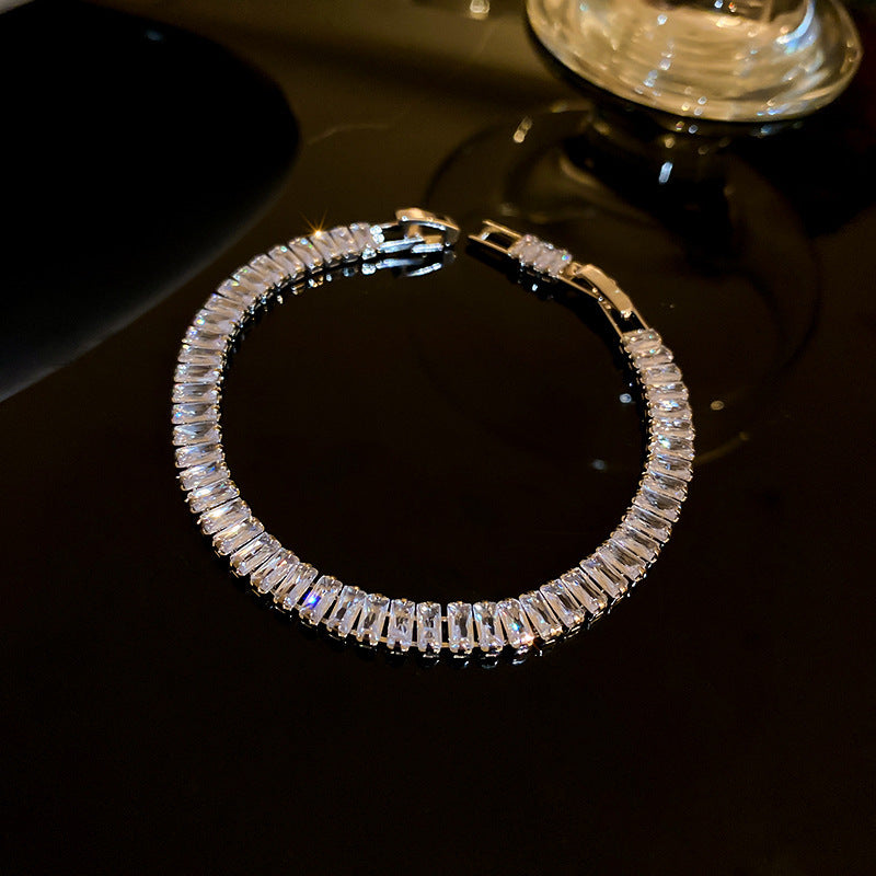 Wholesale Light Luxury Niche Exquisite High-end Pull-out Adjustable Zircon Bracelet