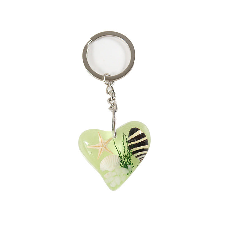 Wholesale 6pcs Creative Handmade Heart-shaped Shell Conch Glue Metal Keychain