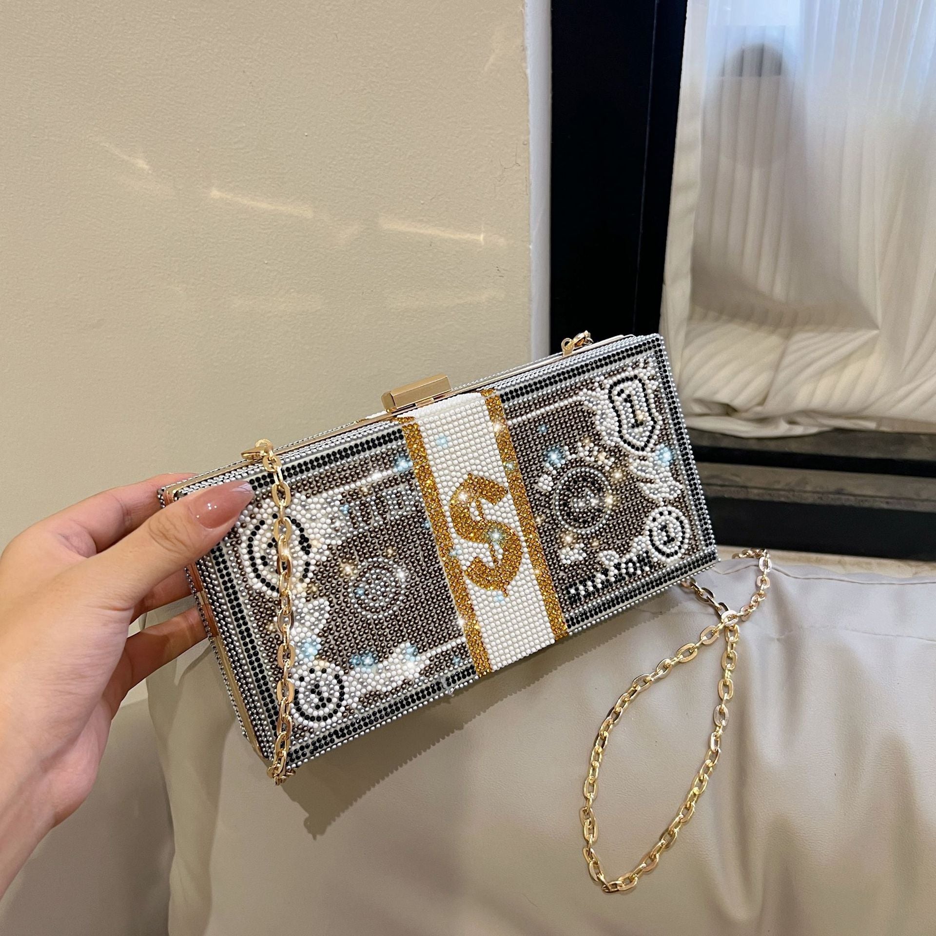 Wholesale Acrylic Full Diamond Chain Crossbody Small Square Box Bag