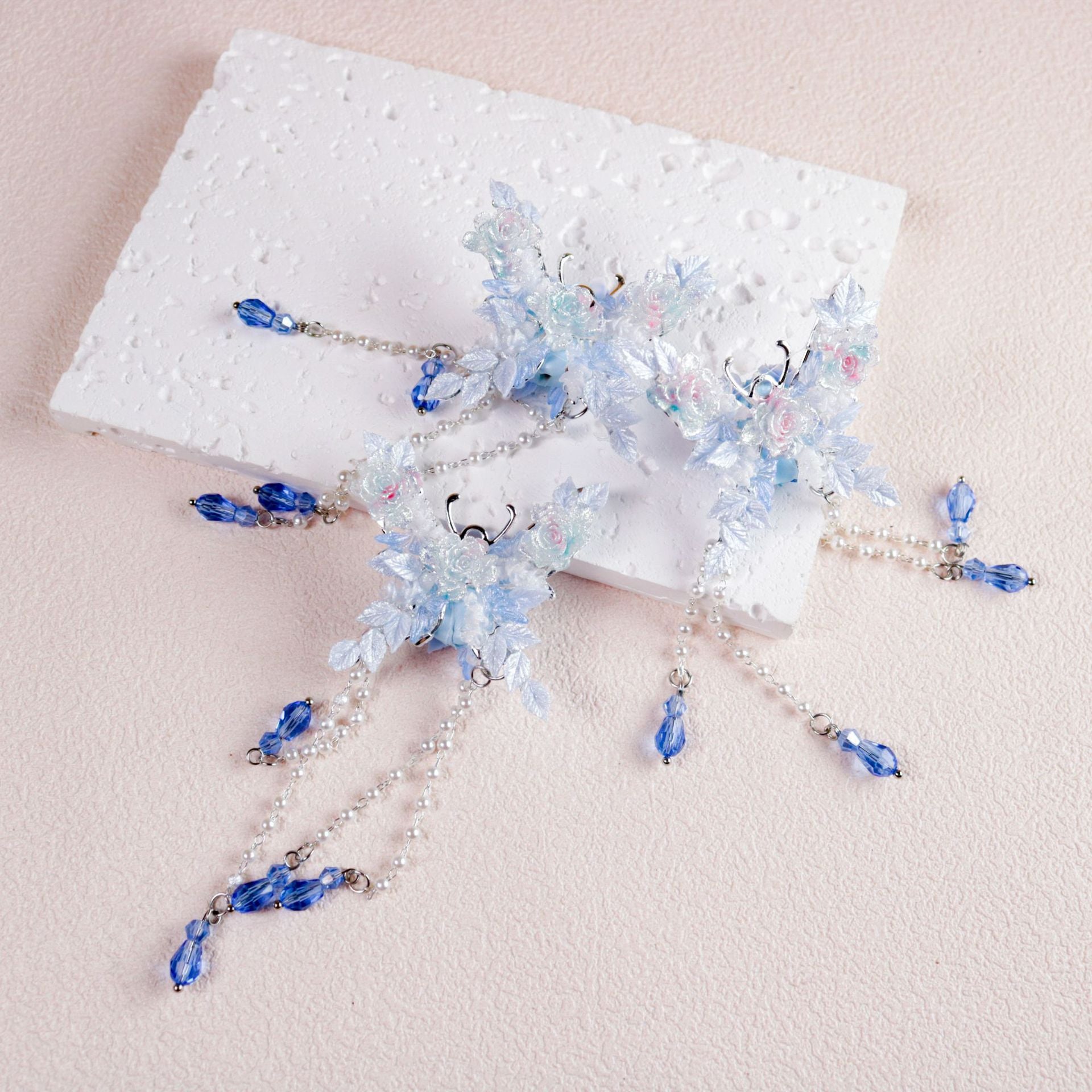 Wholesale Luminous Leaf Butterfly Tassel Heavy Industry Pen Beads