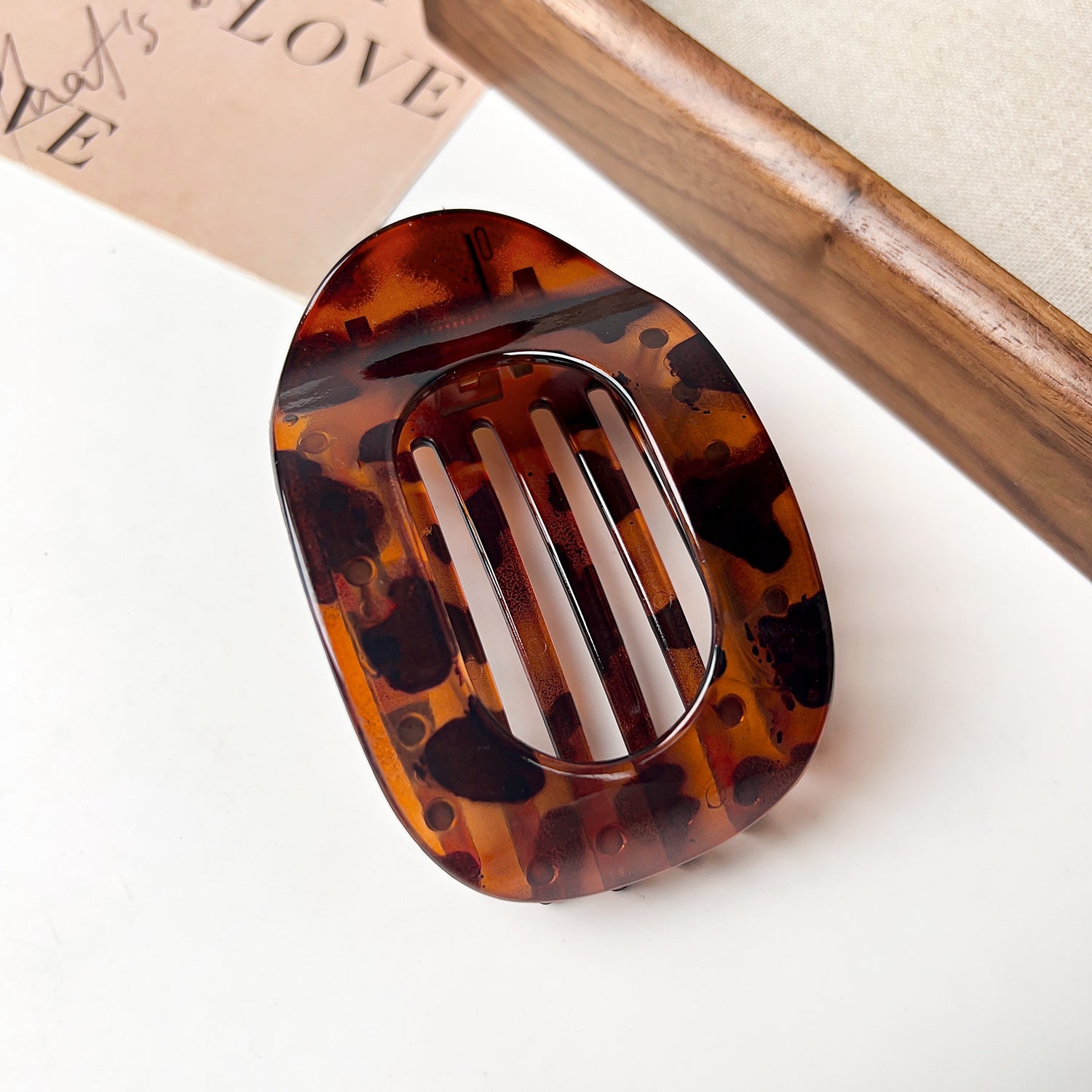 Wholesale New Flat Oval Hairpin Back Head Disc Hair Grab Clip Curved Arc Design Elegant Shark Clip Hair Accessories