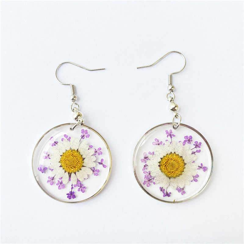 Wholesale 6pcs Resin Dripping Dried Flower Crystal Chrysanthemum Specimen Earrings